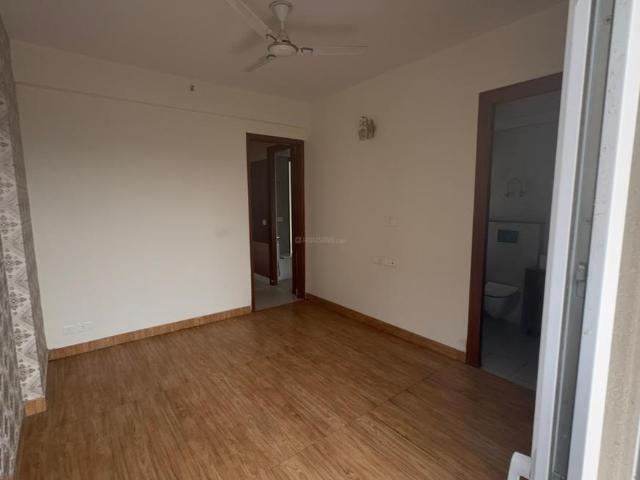 2 BHK Apartment in Noida Extension for resale Greater Noida. The reference number is 20928466