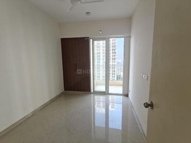 2 BHK Apartment in Noida Extension for resale Greater Noida. The reference number is 21043294