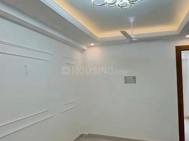2 BHK Apartment in Noida Extension for resale Greater Noida. The reference number is 21068577
