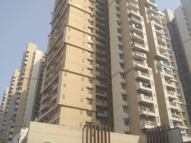 2 BHK Apartment in Noida Extension for resale Greater Noida. The reference number is 21001448