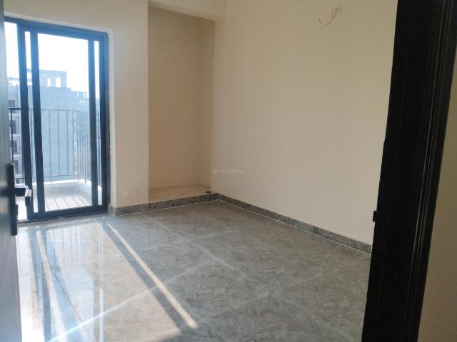 2 BHK Apartment in Noida Extension for resale Greater Noida. The reference number is 21180083