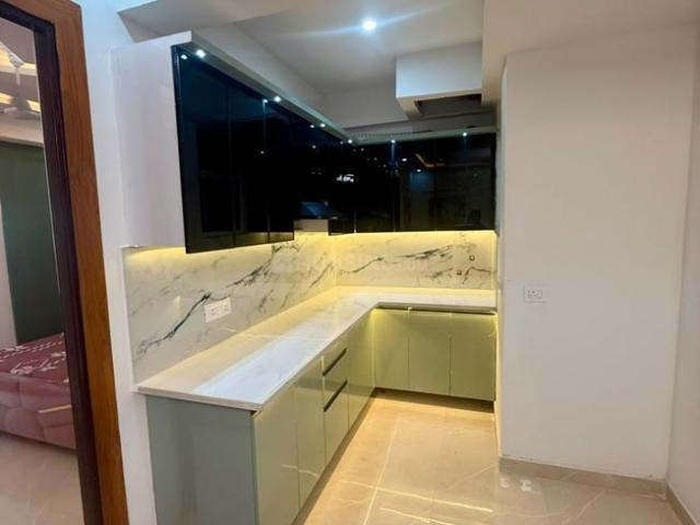2 BHK Apartment in Noida Extension for resale Greater Noida. The reference number is 21183849