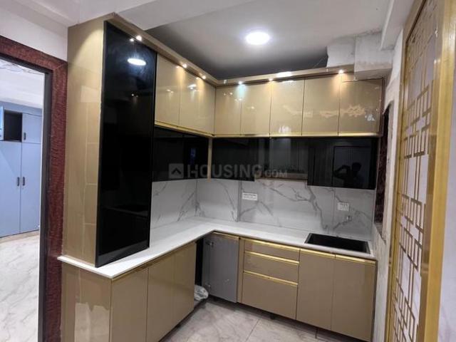 2 BHK Apartment in Noida Extension for resale Greater Noida. The reference number is 21183877