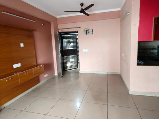 2 BHK Apartment in Noida Extension for resale Greater Noida. The reference number is 21201366