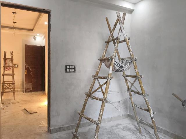 2 BHK Apartment in Noida Extension for resale Greater Noida. The reference number is 21308979