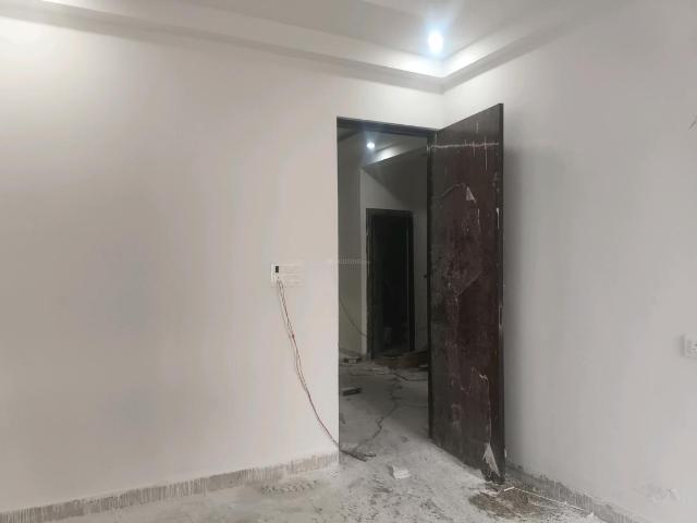 2 BHK Apartment in Noida Extension for resale Greater Noida. The reference number is 21308934