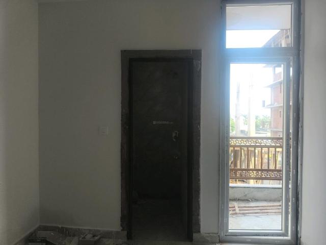 2 BHK Apartment in Noida Extension for resale Greater Noida. The reference number is 21309005