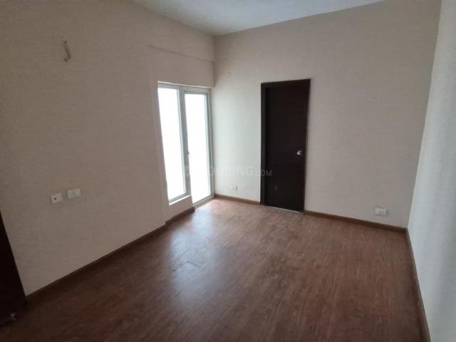 2 BHK Apartment in Noida Extension for resale Greater Noida. The reference number is 21330136