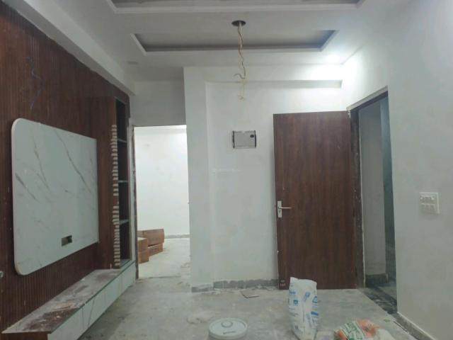 2 BHK Apartment in Noida Extension for resale Greater Noida. The reference number is 21339742