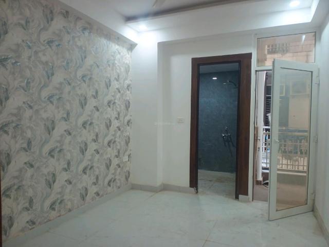 2 BHK Apartment in Noida Extension for resale Greater Noida. The reference number is 21339768