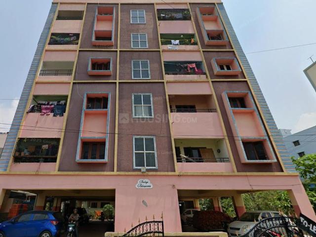 2 BHK Apartment in Navabharat Nagar for rent Rajahmundry. The reference number is 18598738