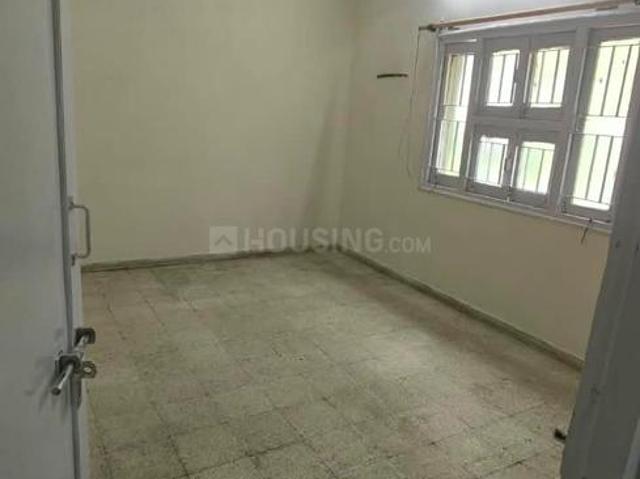 2 BHK Apartment in Navarangpura for rent Ahmedabad. The reference number is 21212025