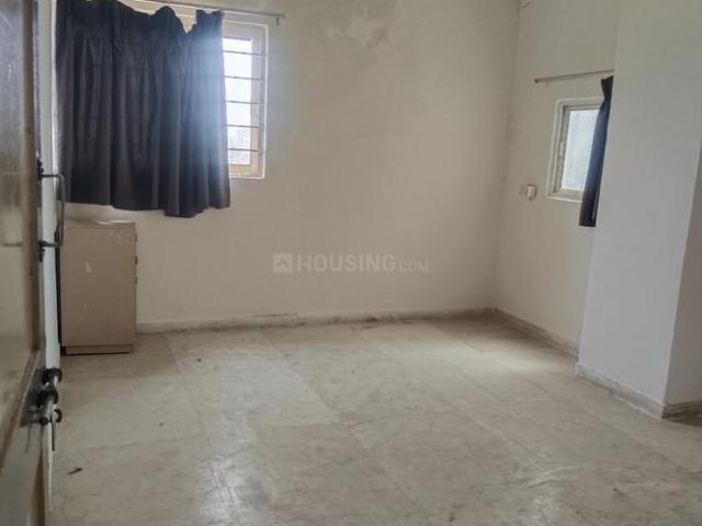 2 BHK Apartment in Navrangpura for rent Ahmedabad. The reference number is 21131473