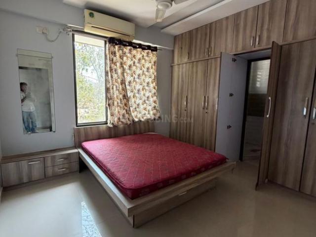 2 BHK Apartment in Navrangpura for rent Ahmedabad. The reference number is 21182145