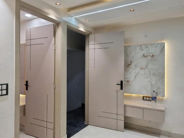2 BHK Apartment in Nawada for resale New Delhi. The reference number is 20781107