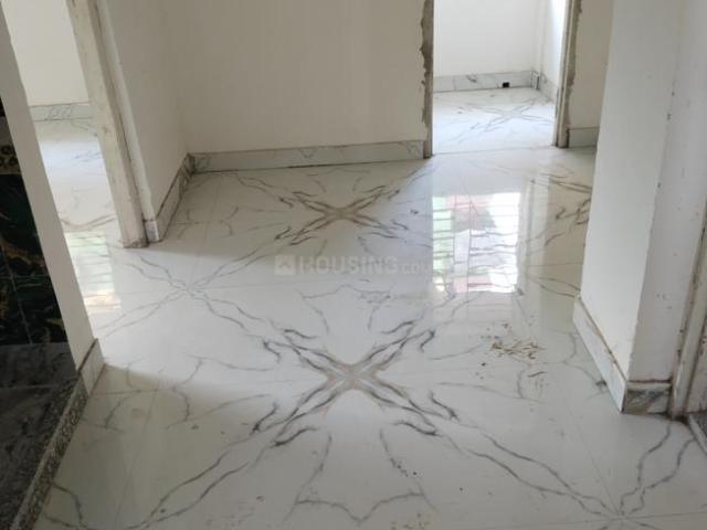 2 BHK Apartment in Nayabad for resale Kolkata. The reference number is 19587929
