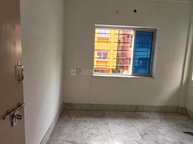 2 BHK Apartment in Nayabad for resale Kolkata. The reference number is 20650664