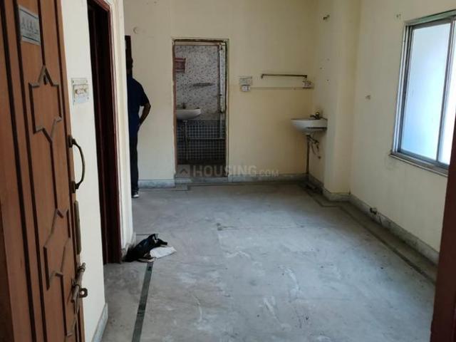 2 BHK Apartment in Nayabad for resale Kolkata. The reference number is 20785517