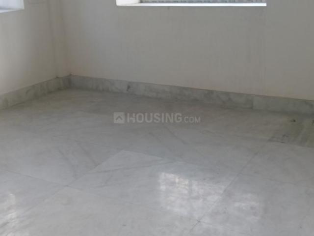 2 BHK Apartment in Nayabad for resale Kolkata. The reference number is 21131307