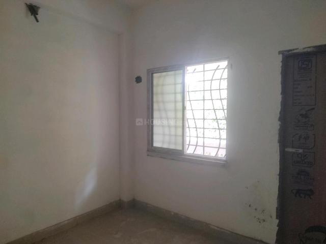 2 BHK Apartment in Nagerbazar for resale Kolkata. The reference number is 17838895
