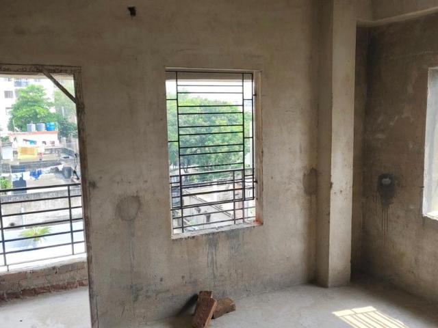 2 BHK Apartment in Nagerbazar for resale Kolkata. The reference number is 21215923
