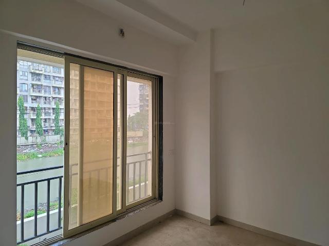 2 BHK Apartment in Naigaon East for resale Naigaon. The reference number is 19172447