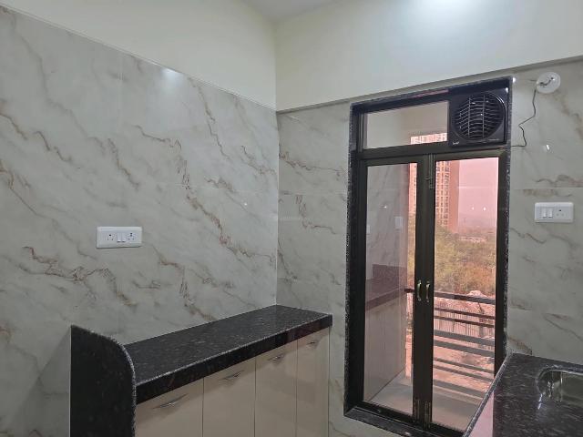 2 BHK Apartment in Naigaon East for resale Naigaon. The reference number is 19173037