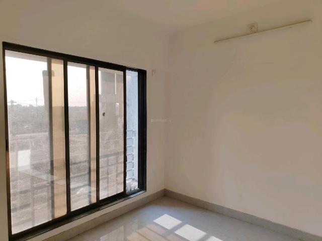 2 BHK Apartment in Naigaon East for resale Naigaon. The reference number is 20053166