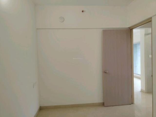 2 BHK Apartment in Naigaon East for resale Naigaon. The reference number is 20884431