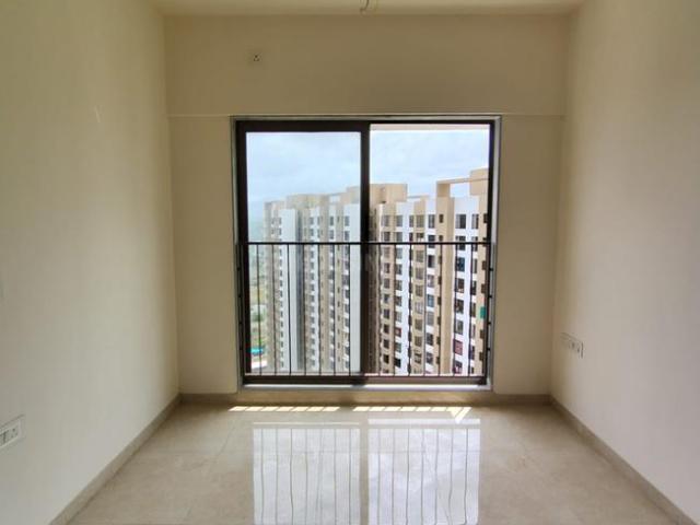 2 BHK Apartment in Naigaon East for resale Naigaon. The reference number is 21237796