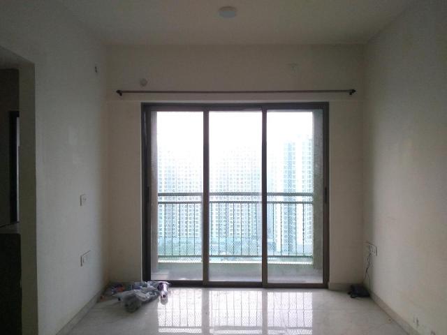 2 BHK Apartment in Naigaon East for resale Naigaon. The reference number is 21318320