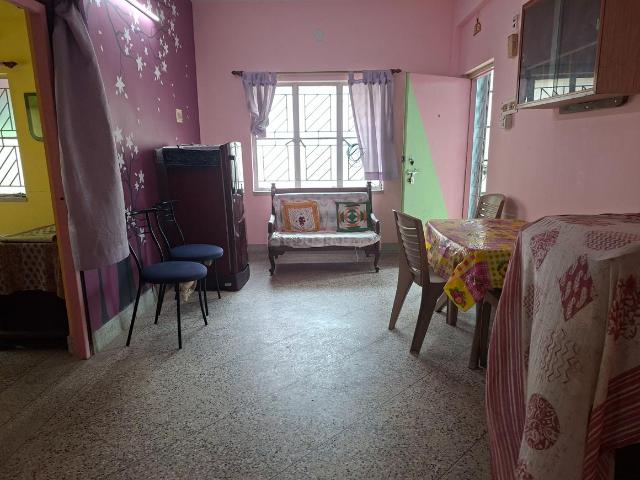 2 BHK Apartment in Naktala for rent Kolkata. The reference number is 20680456