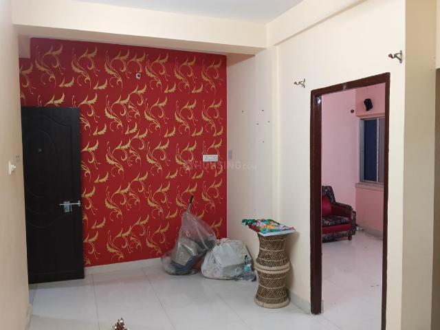 2 BHK Apartment in Naktala for rent Kolkata. The reference number is 20983944