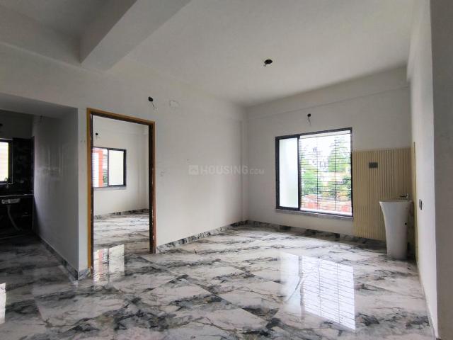 2 BHK Apartment in Naktala for resale Kolkata. The reference number is 19218619
