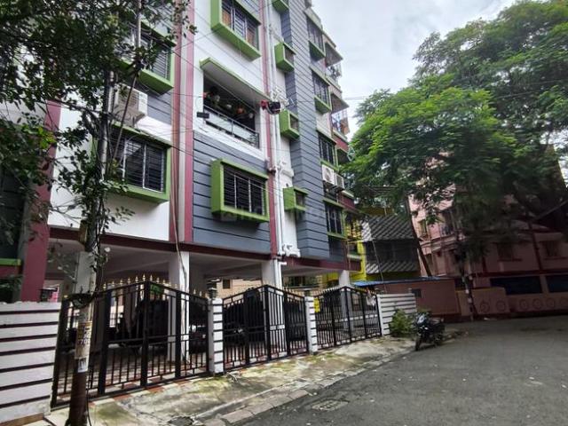 2 BHK Apartment in Naktala for resale Kolkata. The reference number is 20806314