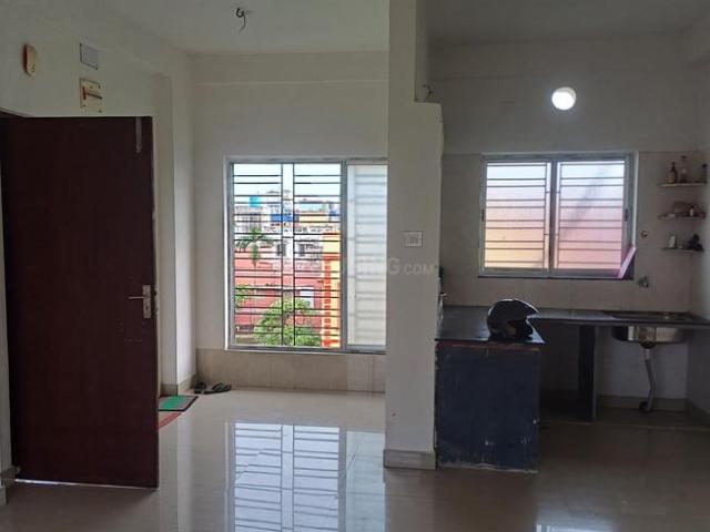 2 BHK Apartment in Naktala for resale Kolkata. The reference number is 20865863