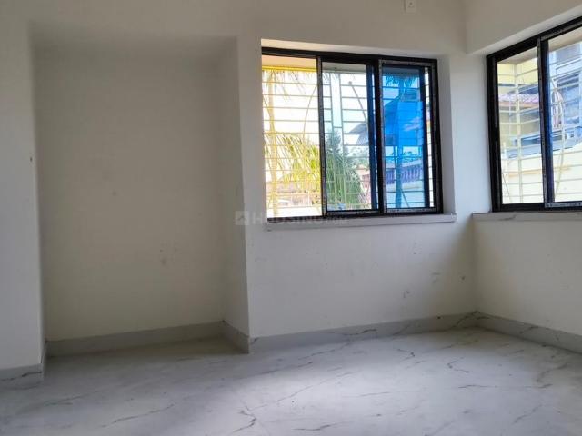 2 BHK Apartment in Naktala for resale Kolkata. The reference number is 21015393