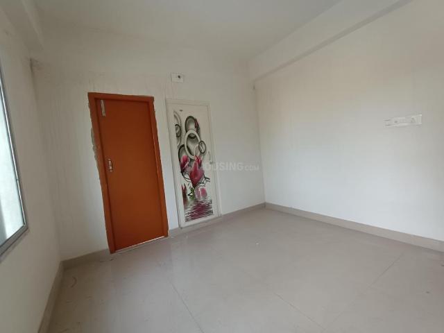2 BHK Apartment in Naktala for resale Kolkata. The reference number is 21387783