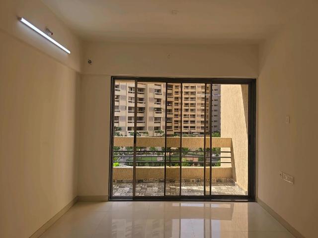 2 BHK Apartment in Nalasopara West for resale Nala Sopara. The reference number is 20378345