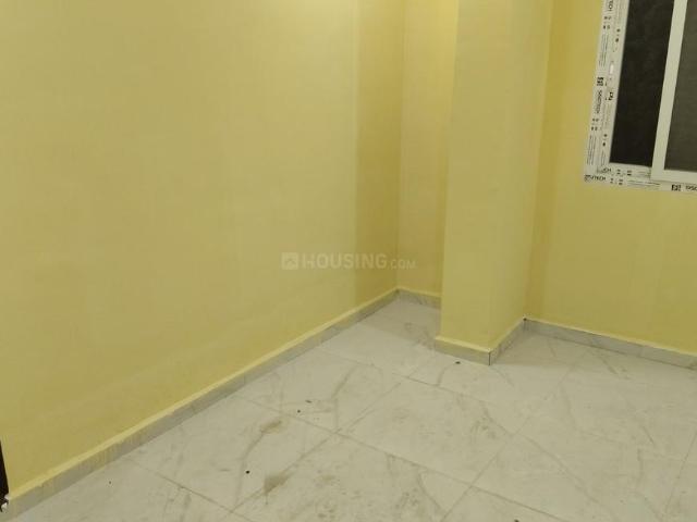 2 BHK Apartment in Nallakunta for rent Hyderabad. The reference number is 18561314