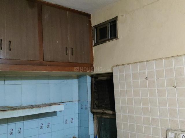2 BHK Apartment in Nallakunta for rent Hyderabad. The reference number is 18180456