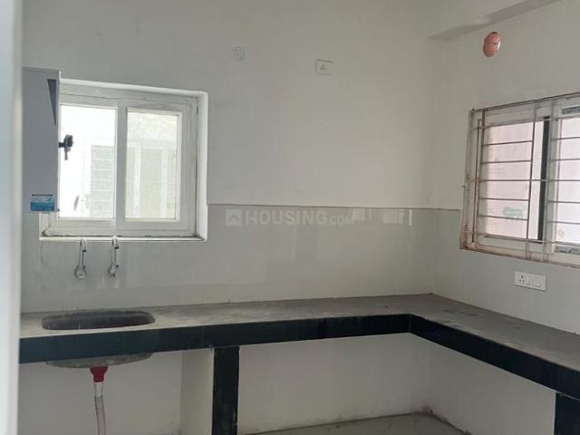 2 BHK Apartment in Nallakunta for resale Hyderabad. The reference number is 17123833