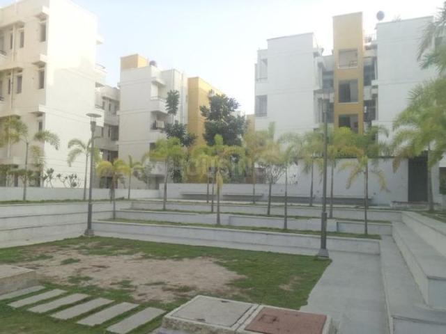 2 BHK Apartment in Nallambakkam for resale Chennai. The reference number is 18057643