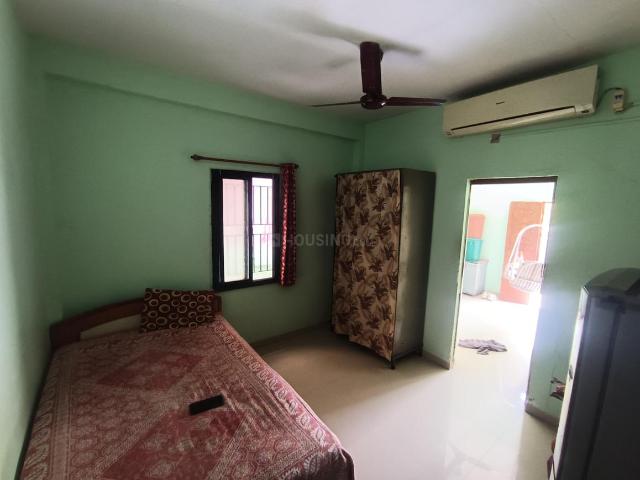 2 BHK Apartment in Naranpura for rent Ahmedabad. The reference number is 19792778