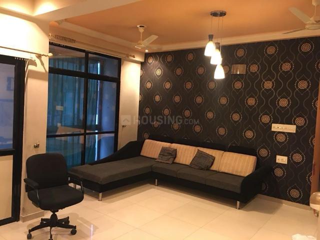 2 BHK Apartment in Naranpura for rent Ahmedabad. The reference number is 20560732