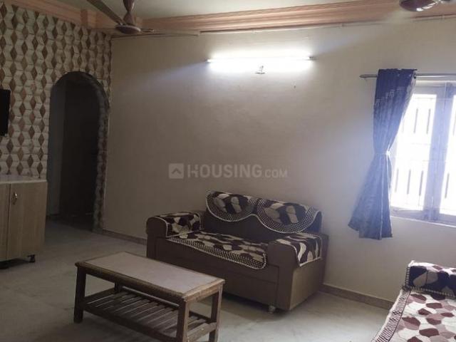 2 BHK Apartment in Naranpura for rent Ahmedabad. The reference number is 20696677