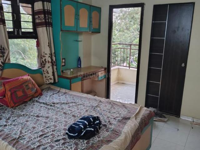 2 BHK Apartment in Naranpura for rent Ahmedabad. The reference number is 21343533