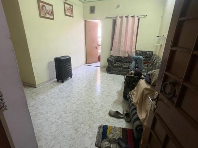 2 BHK Apartment in Naranpura for rent Ahmedabad. The reference number is 21325930