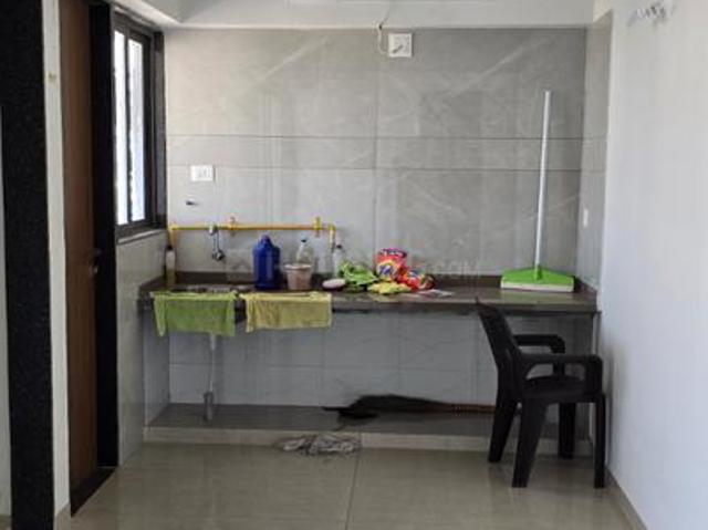 2 BHK Apartment in Naranpura for resale Ahmedabad. The reference number is 16004467