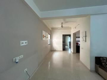 2 BHK Apartment in Naranpura for resale Ahmedabad. The reference number is 20554970